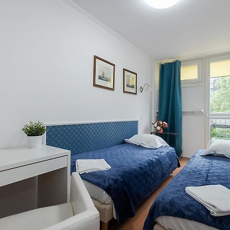 Unit Rooms Warszawa By Metro Rondo Onz Short Rent Idealne Pokoje Na Nocleg W Warszawie Экстерьер фото