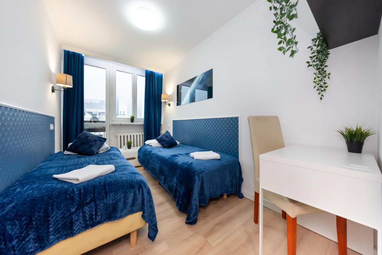 Unit Rooms Warszawa By Metro Rondo Onz Short Rent Idealne Pokoje Na Nocleg W Warszawie Экстерьер фото