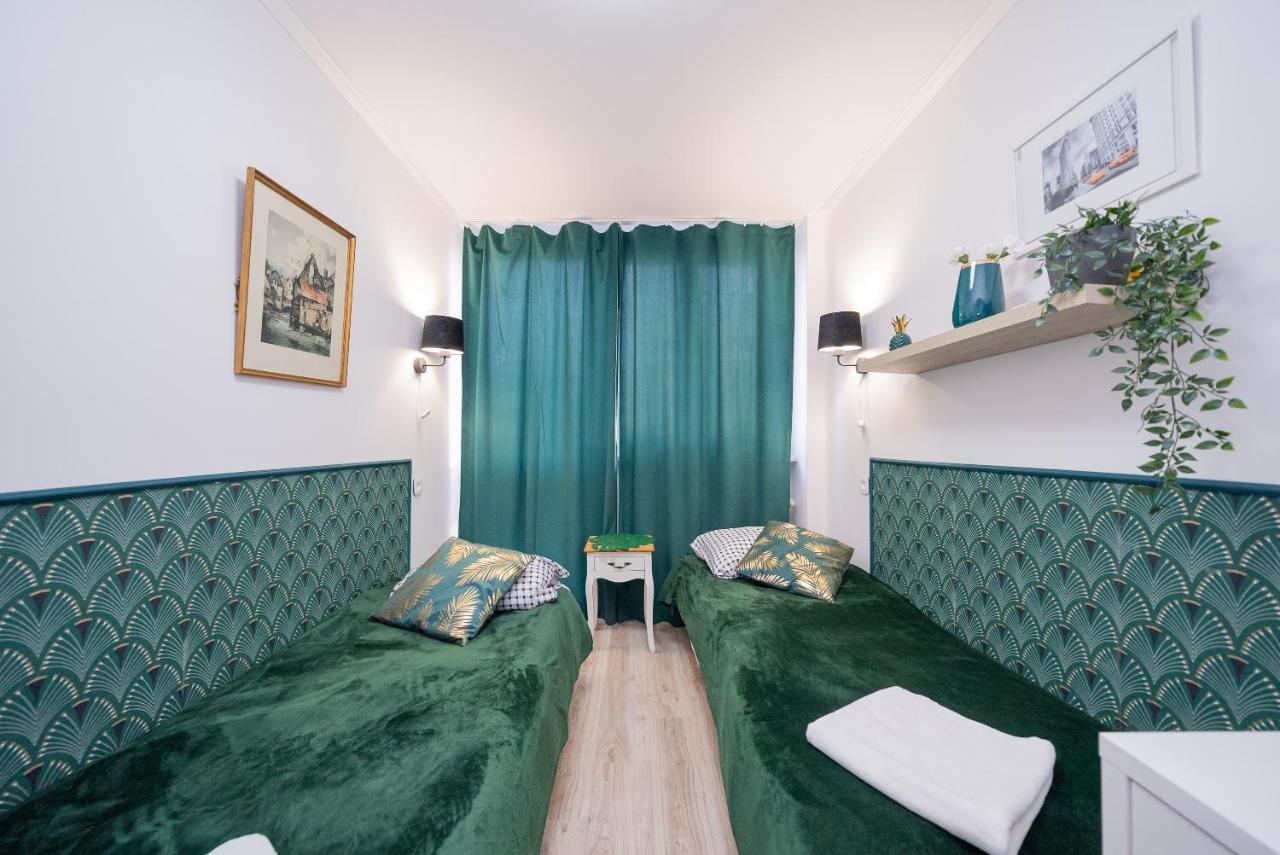 Unit Rooms Warszawa By Metro Rondo Onz Short Rent Idealne Pokoje Na Nocleg W Warszawie Экстерьер фото